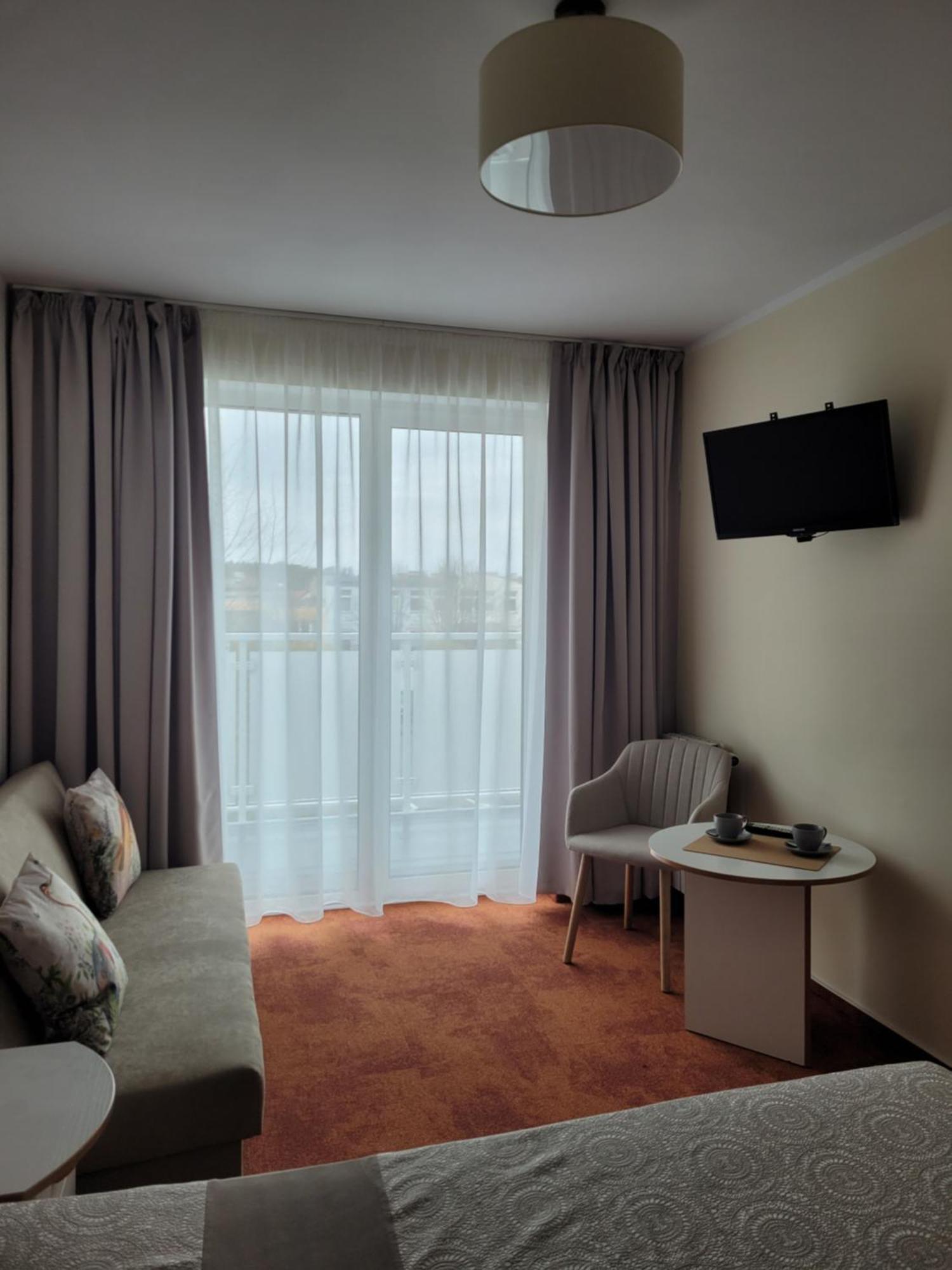 Damroka Bed & Breakfast Leba Phòng bức ảnh